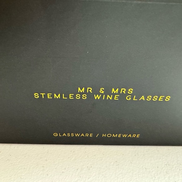 Verre Esprit Mr And Mrs Set Of 2 Crystal Stemless Wine Glasses - Picture 7 of 7